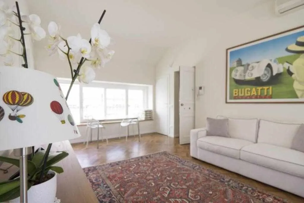 아파트 Milano Duomo Suite With Lovely Terrace