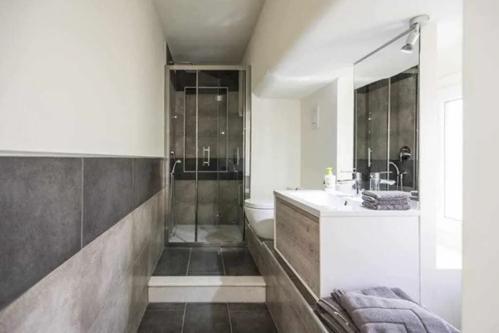 Milano Duomo Suite With Lovely Terrace 이탈리아